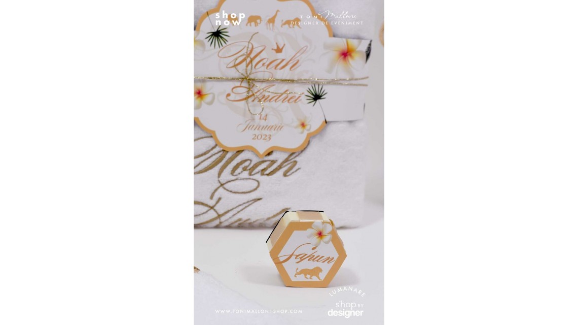 Trusou de botez cu broderie personalizata pentru baieti, Gold Jungle 3